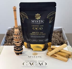 Cacao Ceremonie Starter Kit: Cacao, Molinillo en Palo Santo (van 54,85 voor 47,50) - Mystic